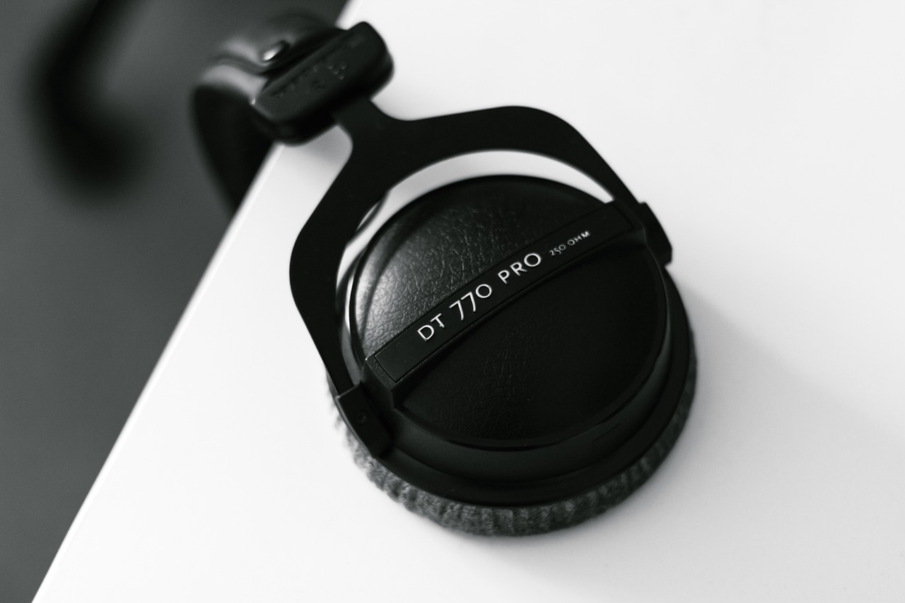 Best Noise-Canceling Headphones for Study Sessions